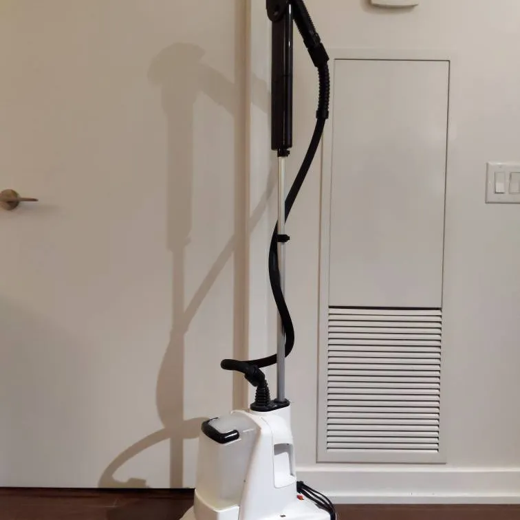 Upright Clothing Steamer photo 1