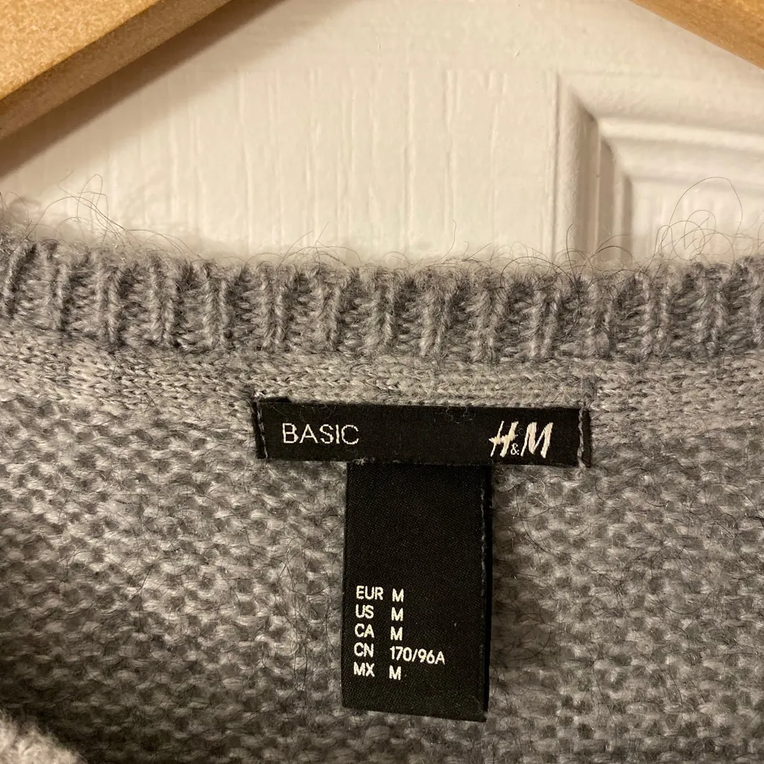 Light Grey Knit Sweater photo 3