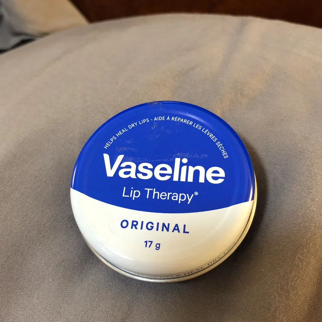 Brand New Vaseline Lip Balm photo 1