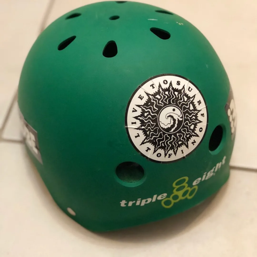 Green Triple Eight Helmet Size :L For Skateboarding And Such photo 1