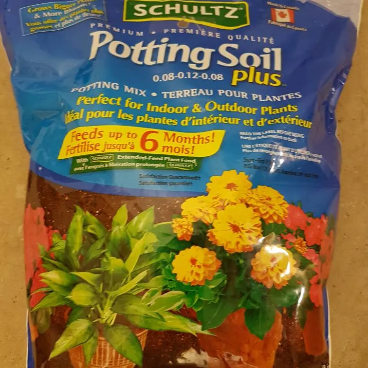 Potting Soil Plus photo 1