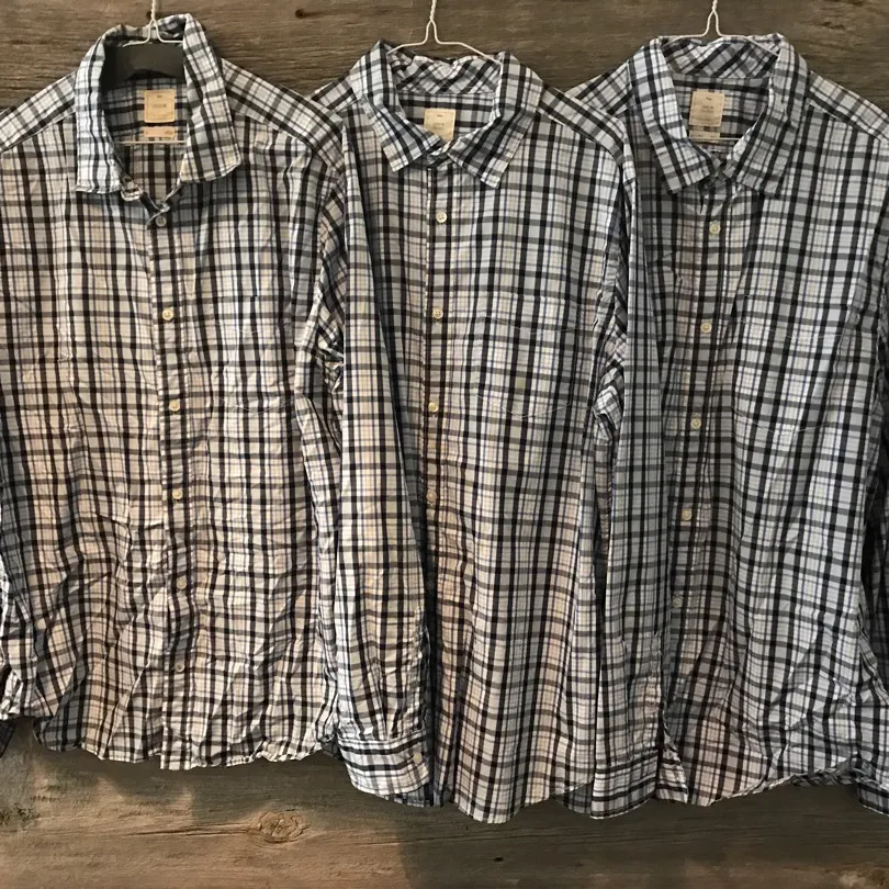 Men’s casual Gap long sleeve shirts photo 3