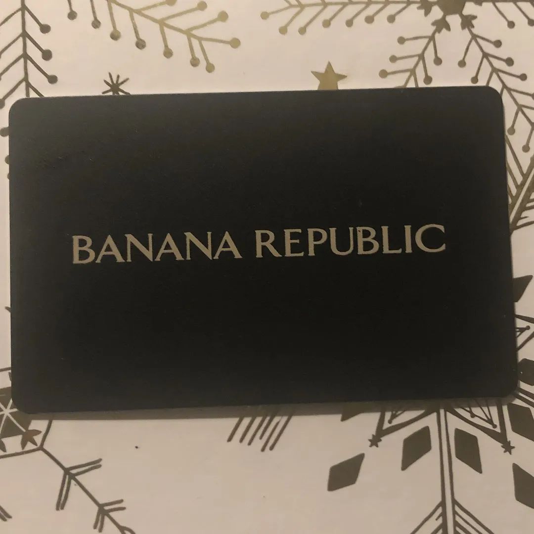 $100 Banana Republic GC photo 1