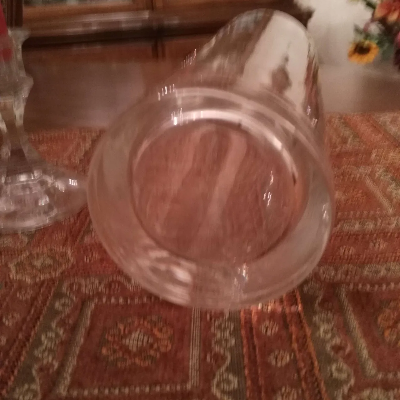 Cylindrical Glass Vase photo 4