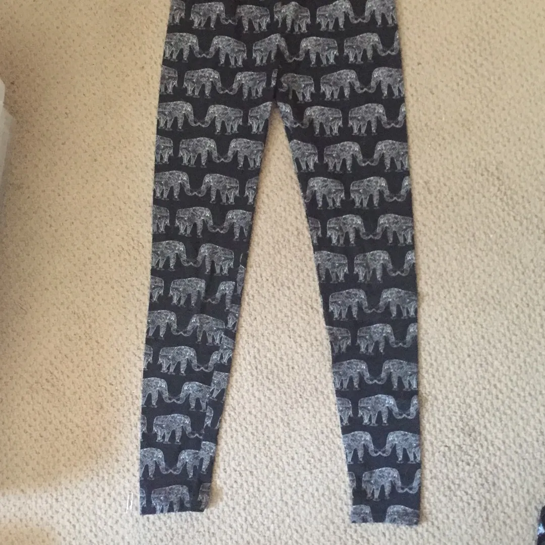 Elephant Print Leggings (size small) photo 1