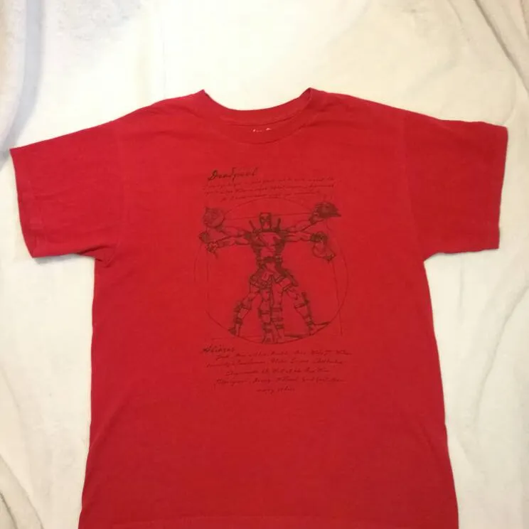 Deadpool T-Shirt photo 1