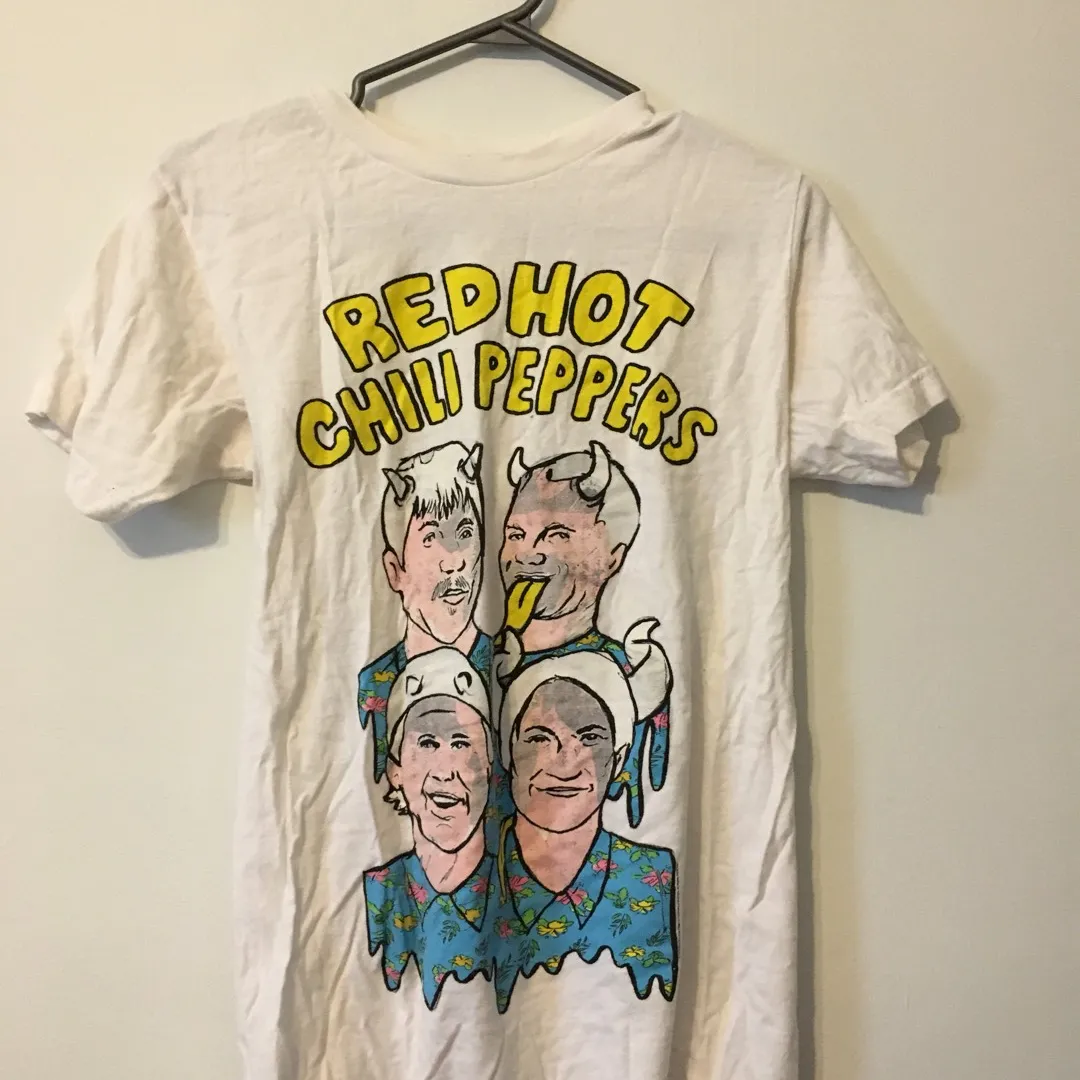 Red Hot Chill Peppers Shirt photo 1