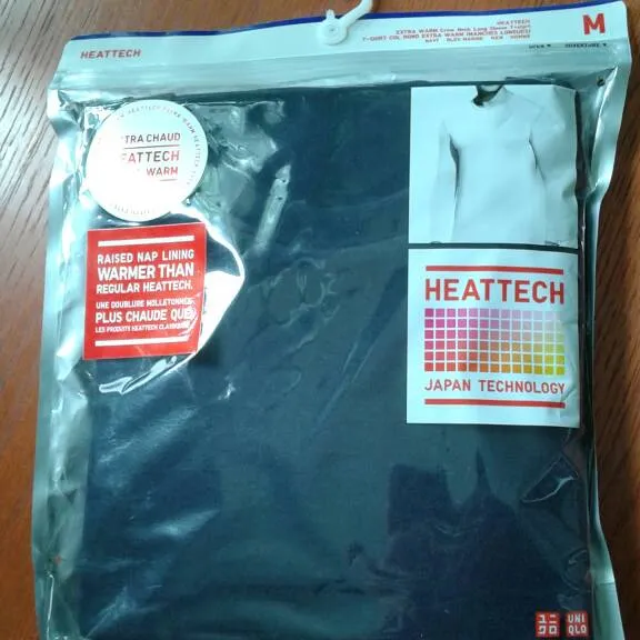 Uniqlo Heattech Extra Warm Medium Shirt Black photo 1
