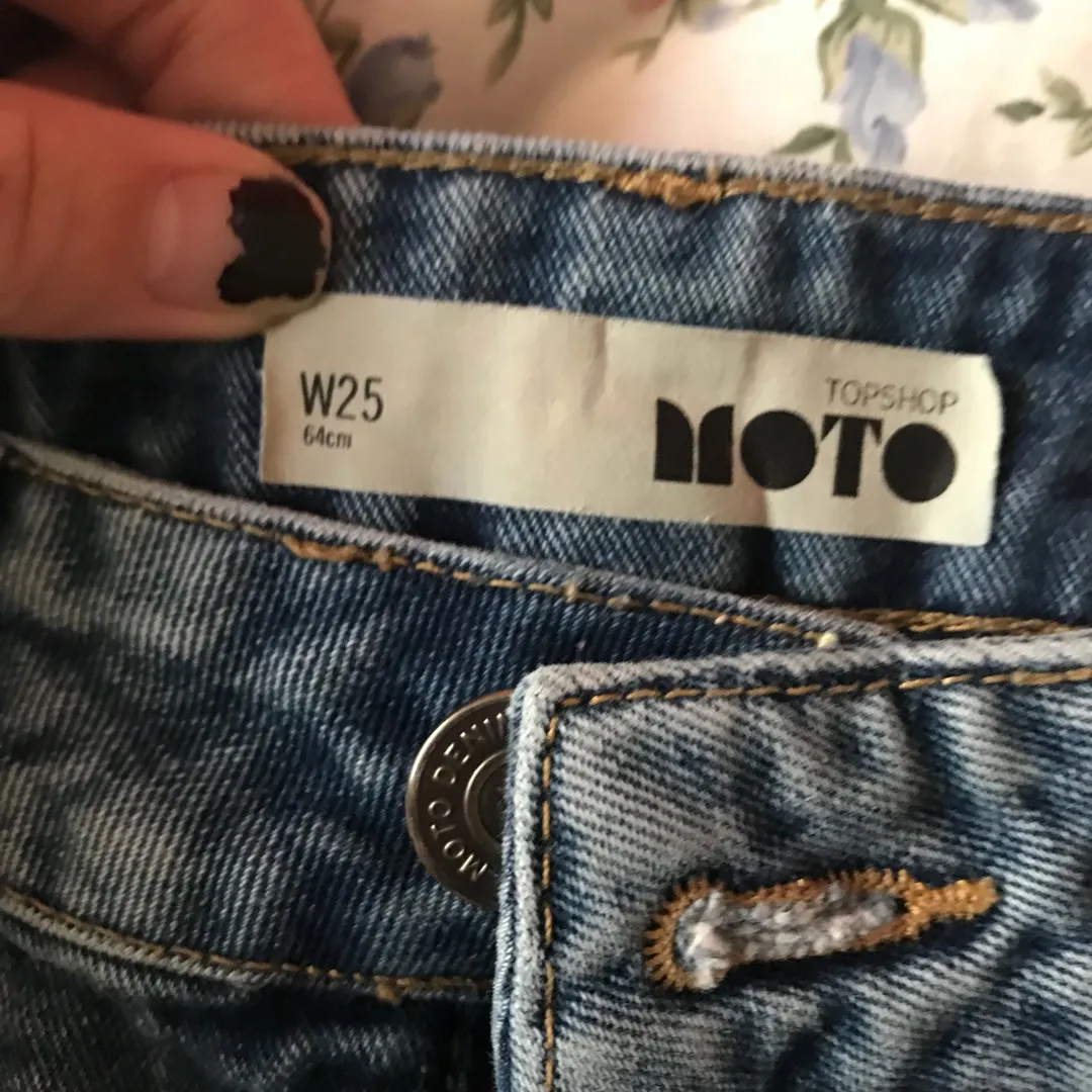 Topshop High Waisted Jeans photo 3