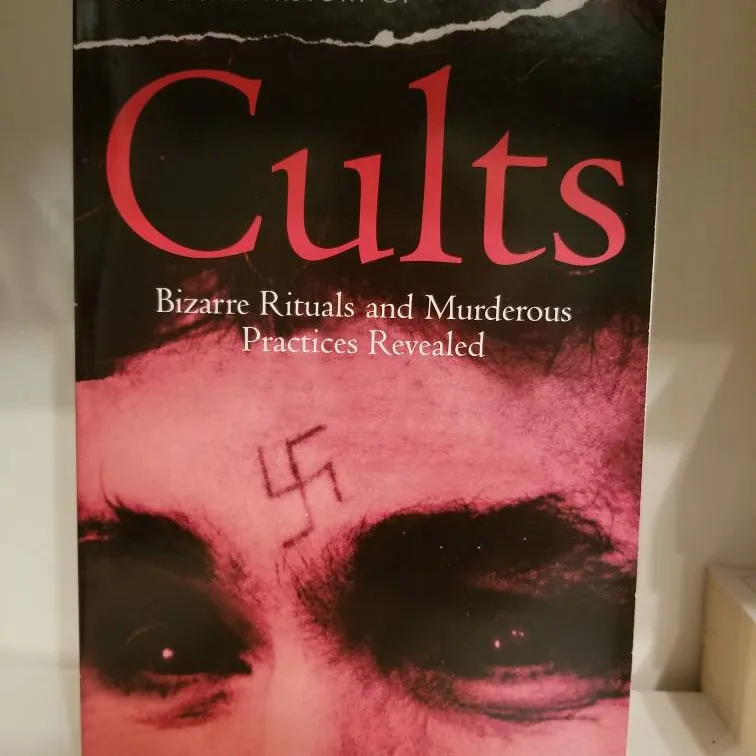Cults 📚 photo 1