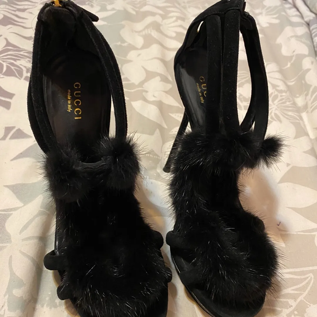 Authentic Gucci- Black Suede Shoes (Size 7) EUC photo 3