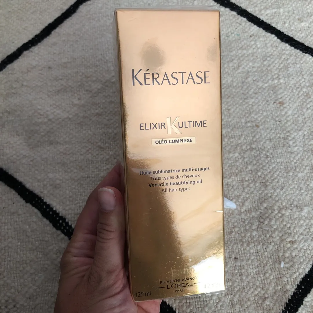 Brand New Kerastase Hair Oil photo 1
