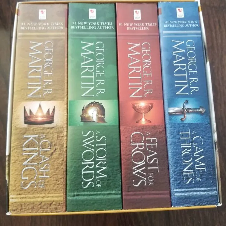 Game Of Thrones Books Box Set photo 1
