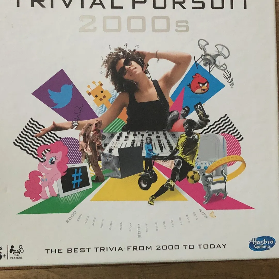 Trivial Pursuit 2000s Board Game photo 1