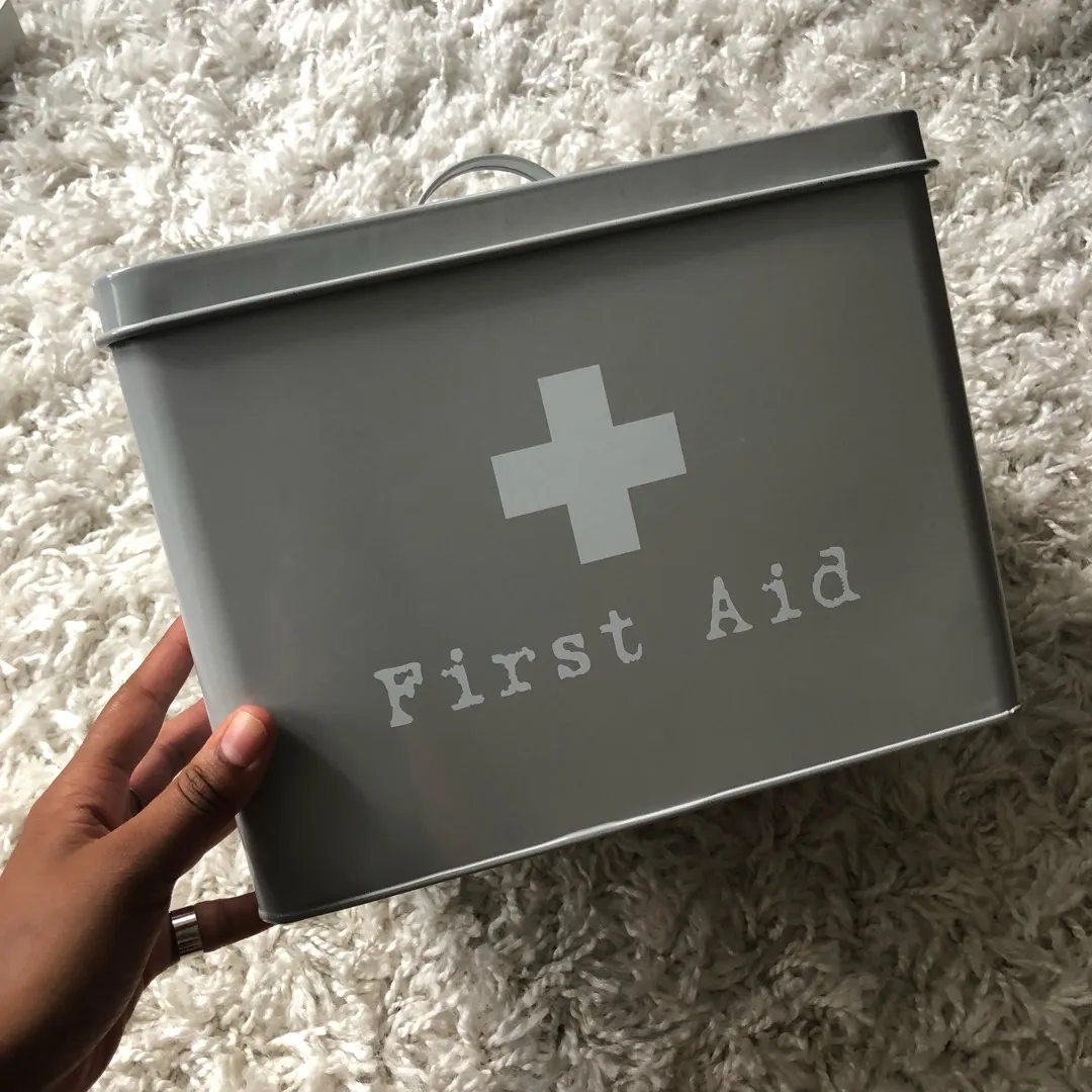 “First Aid” Storage Tin photo 1