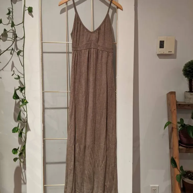 Full-length Dress photo 1