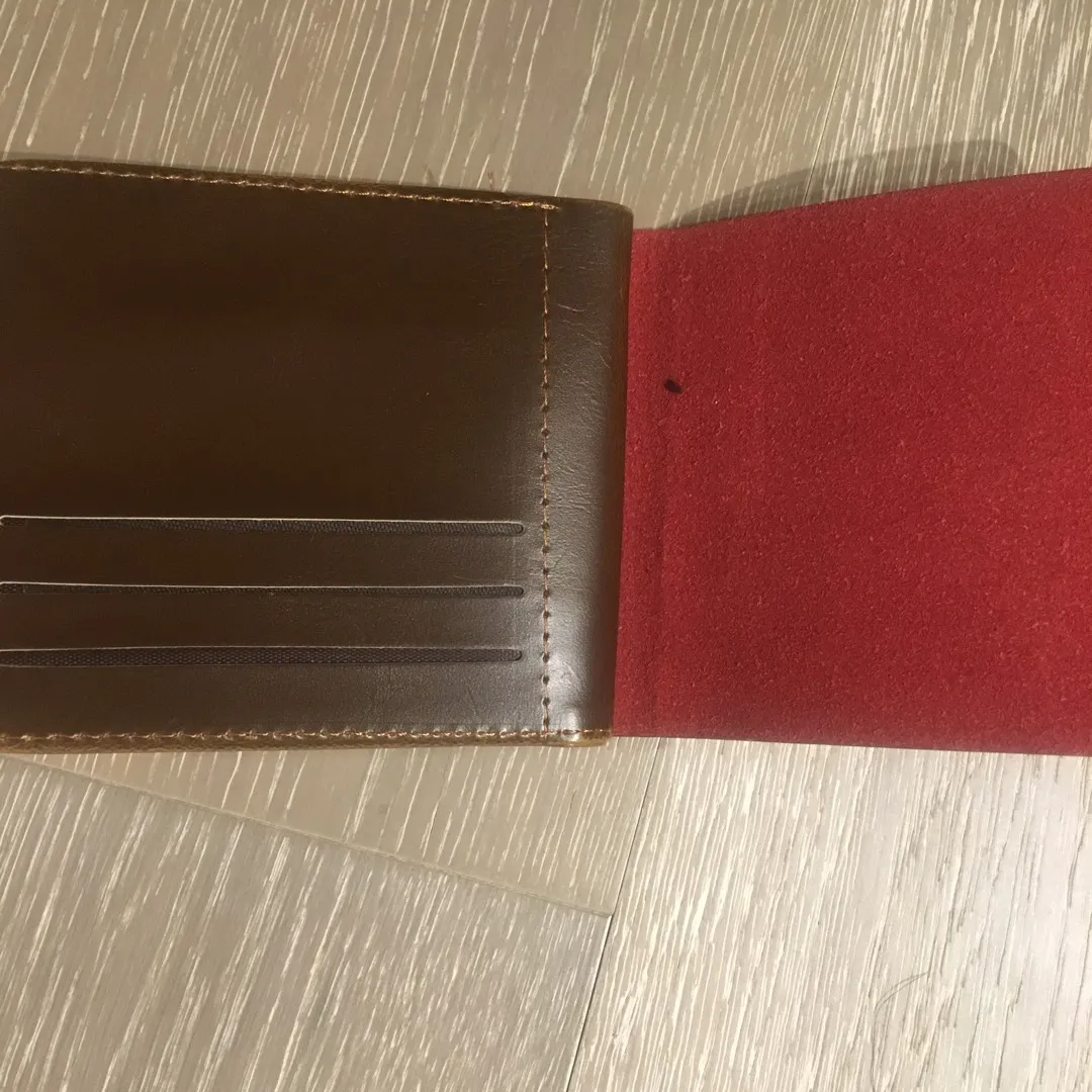 New Wallet photo 3