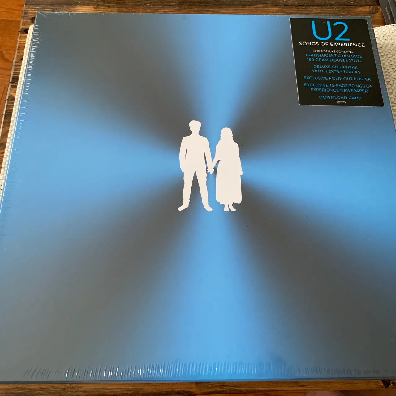 U2 - Songs of Experience (Brand New Delux Package) photo 1