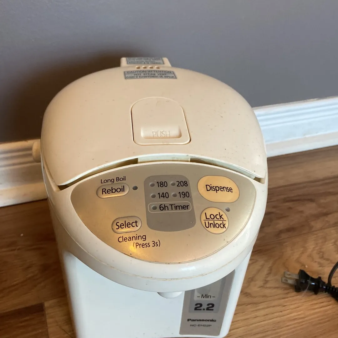 Free Philips Water Warmer And Boiler photo 1