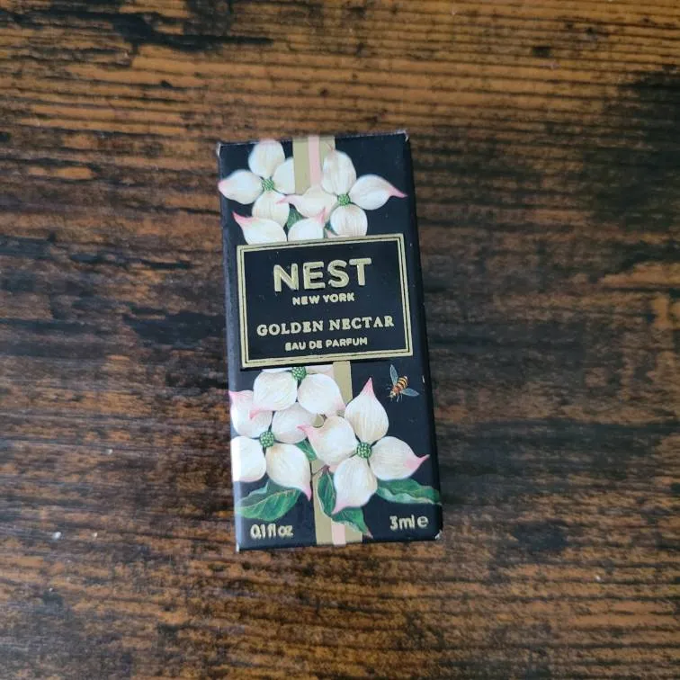 Nest Deluxe Sample Perfume Golden Nectar photo 1