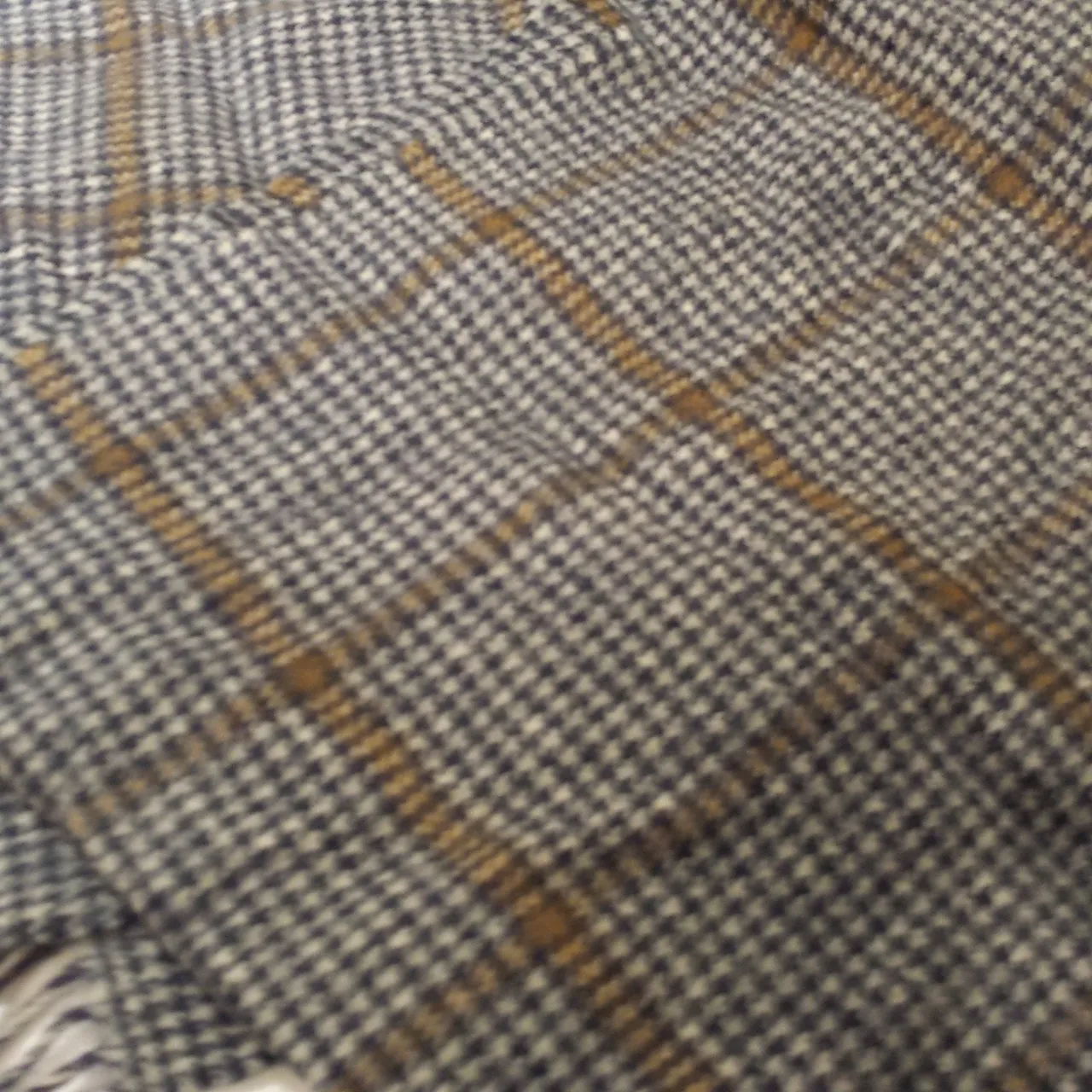 Vintage wool geometric pattern scarf photo 1