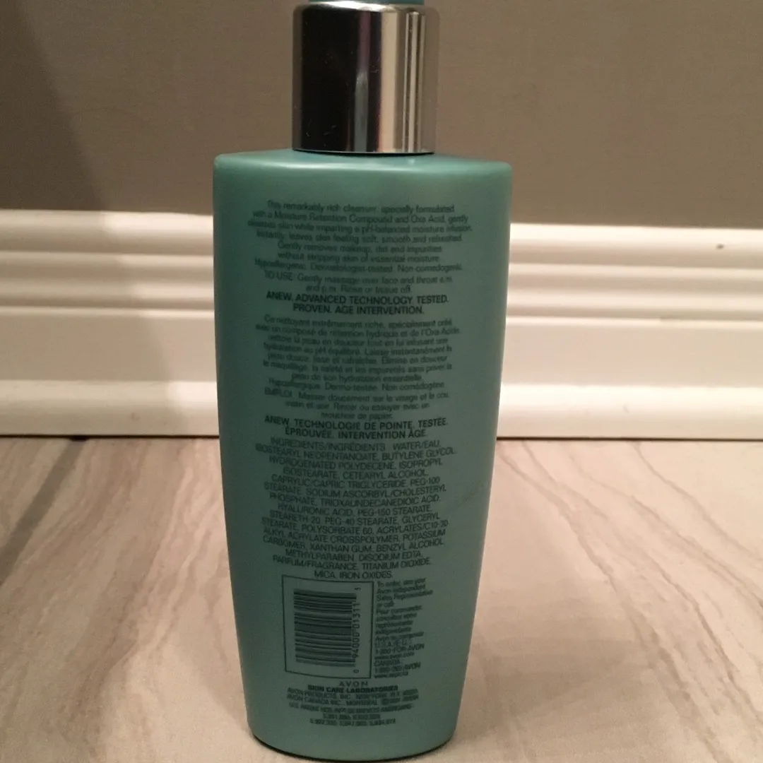 ANEW Ultra Cream Cleanser photo 3