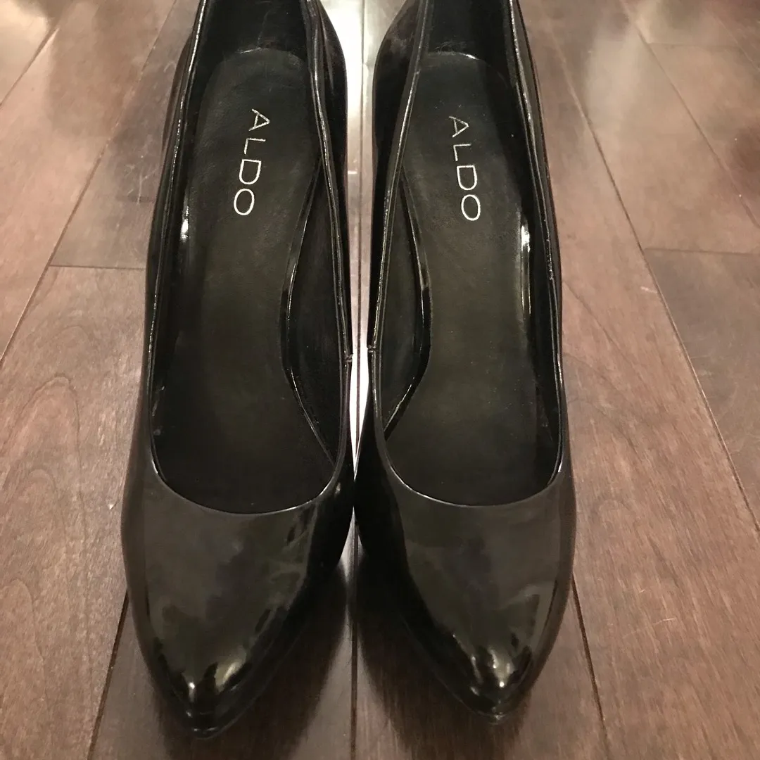 High Heels- ALDO Size8.5 photo 3