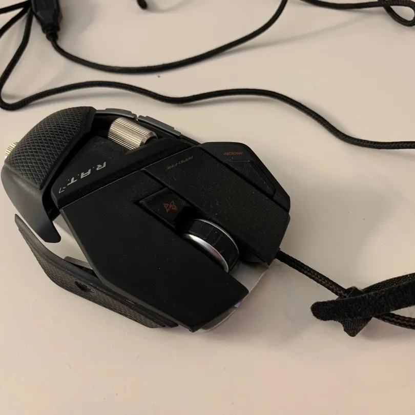 Rat 7 Gaming Mouse photo 1