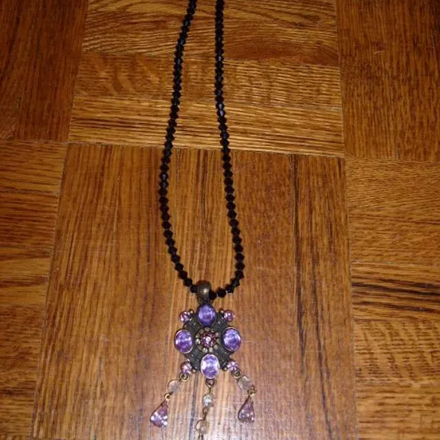 Purple beaded necklace photo 1