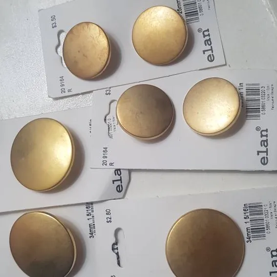 Gold Buttons photo 1
