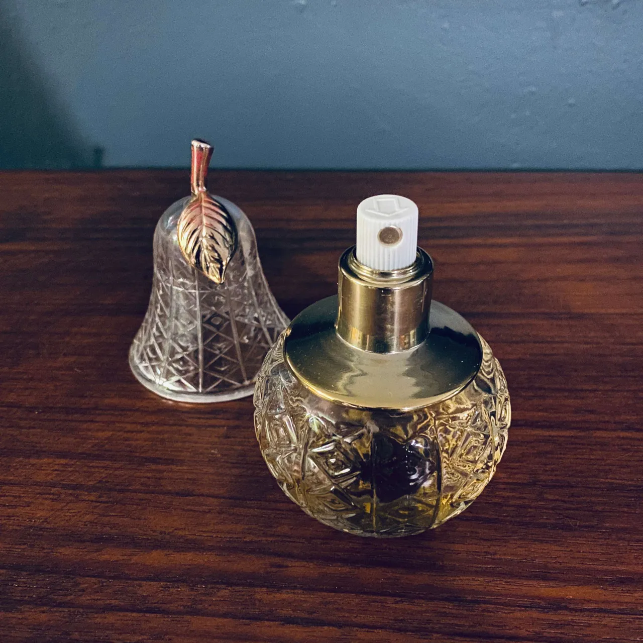 Vintage Perfume Bottle I photo 3
