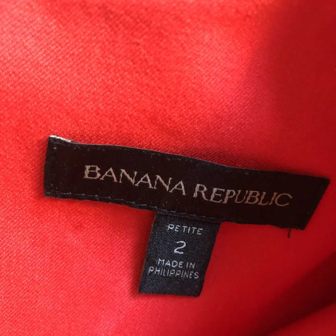 Banana Republic Pleated Dress - Size 2 Petite photo 4