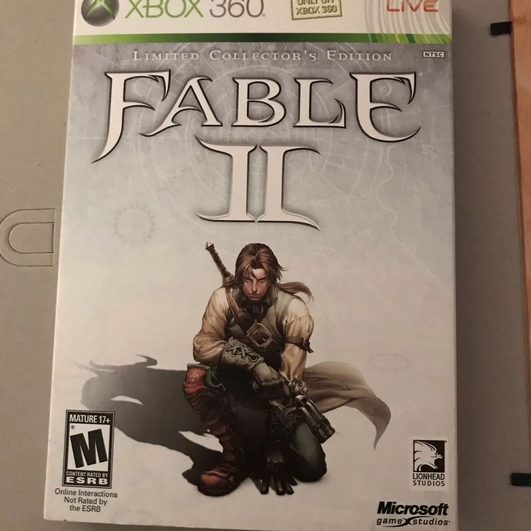 XBOX 360 Game - Fable 2 photo 1