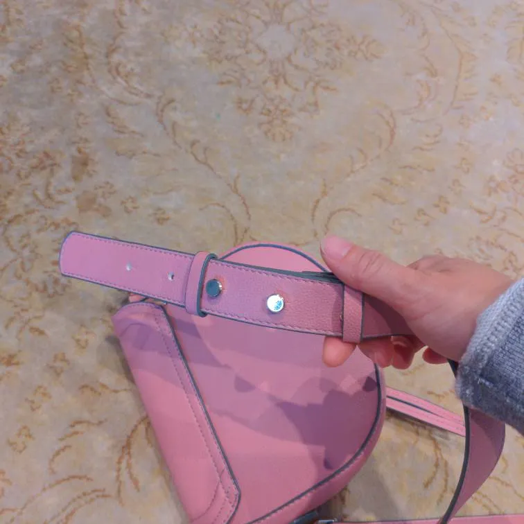 Cute Faux Leather Pink Purse photo 4