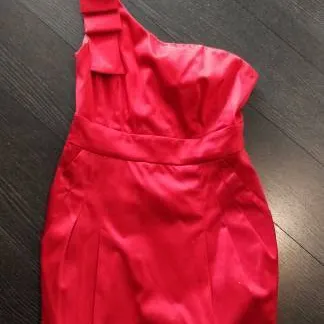Red Dress With Cute Bow Size Small photo 1