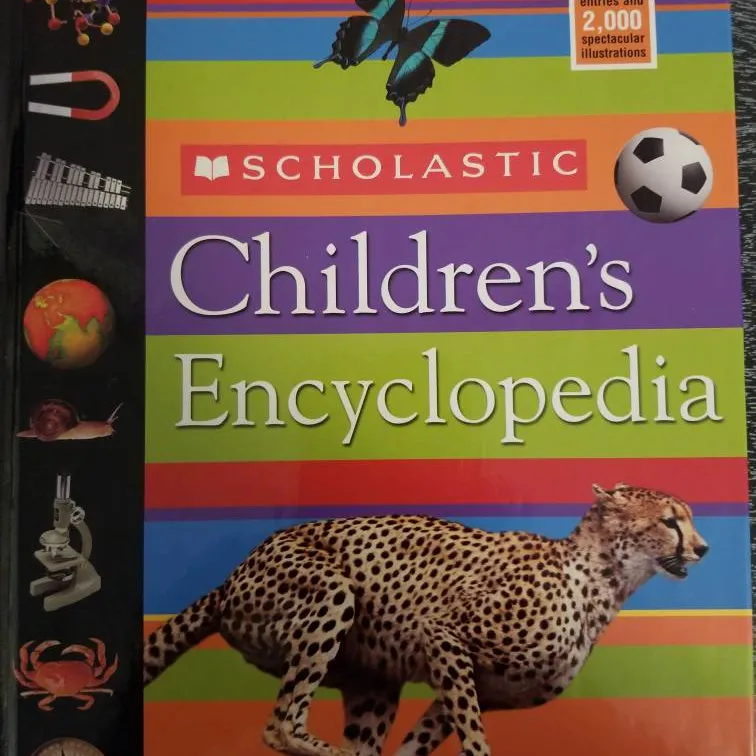 Scholastic Childrens Encyclopedia photo 1