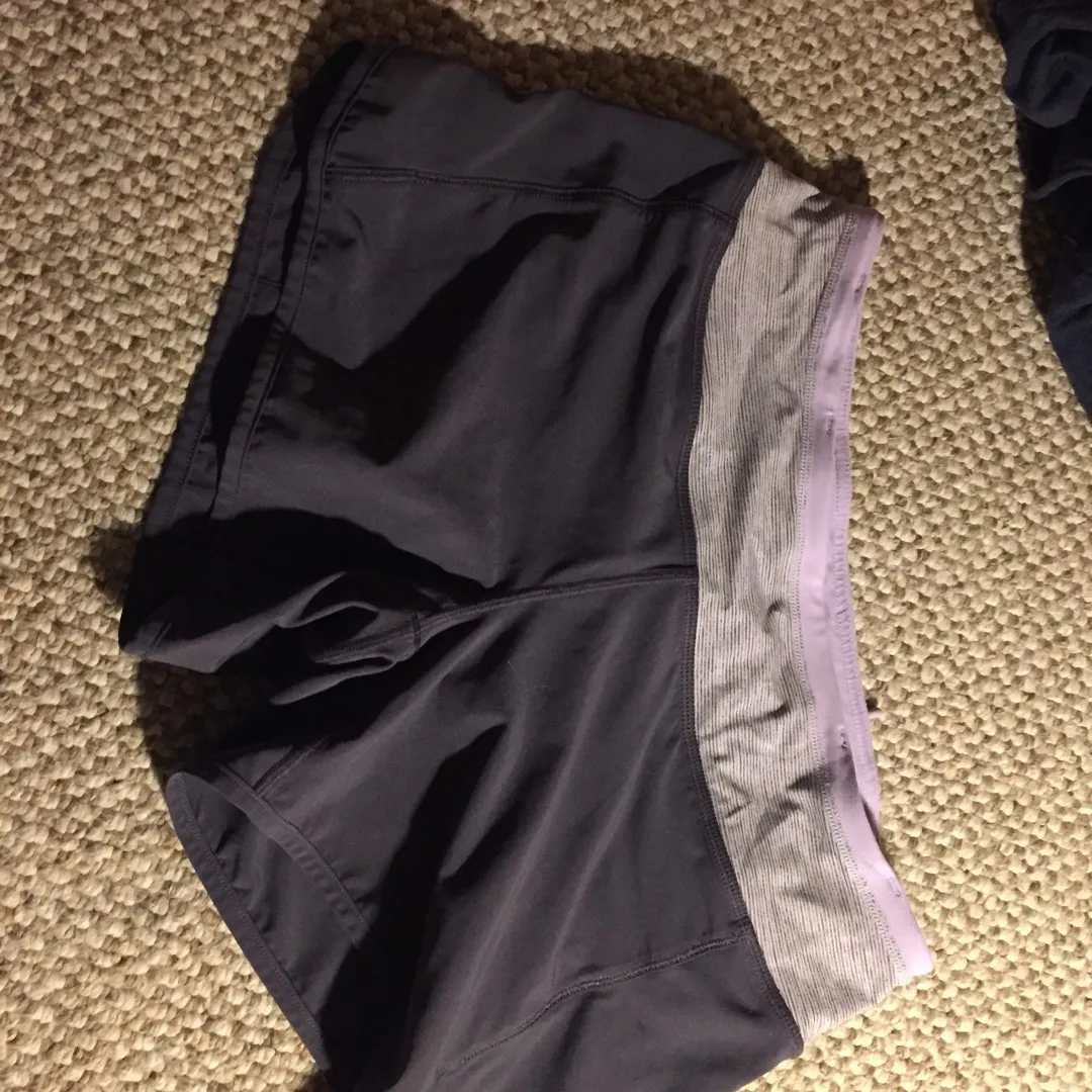 lululemon shorts size 4 photo 1