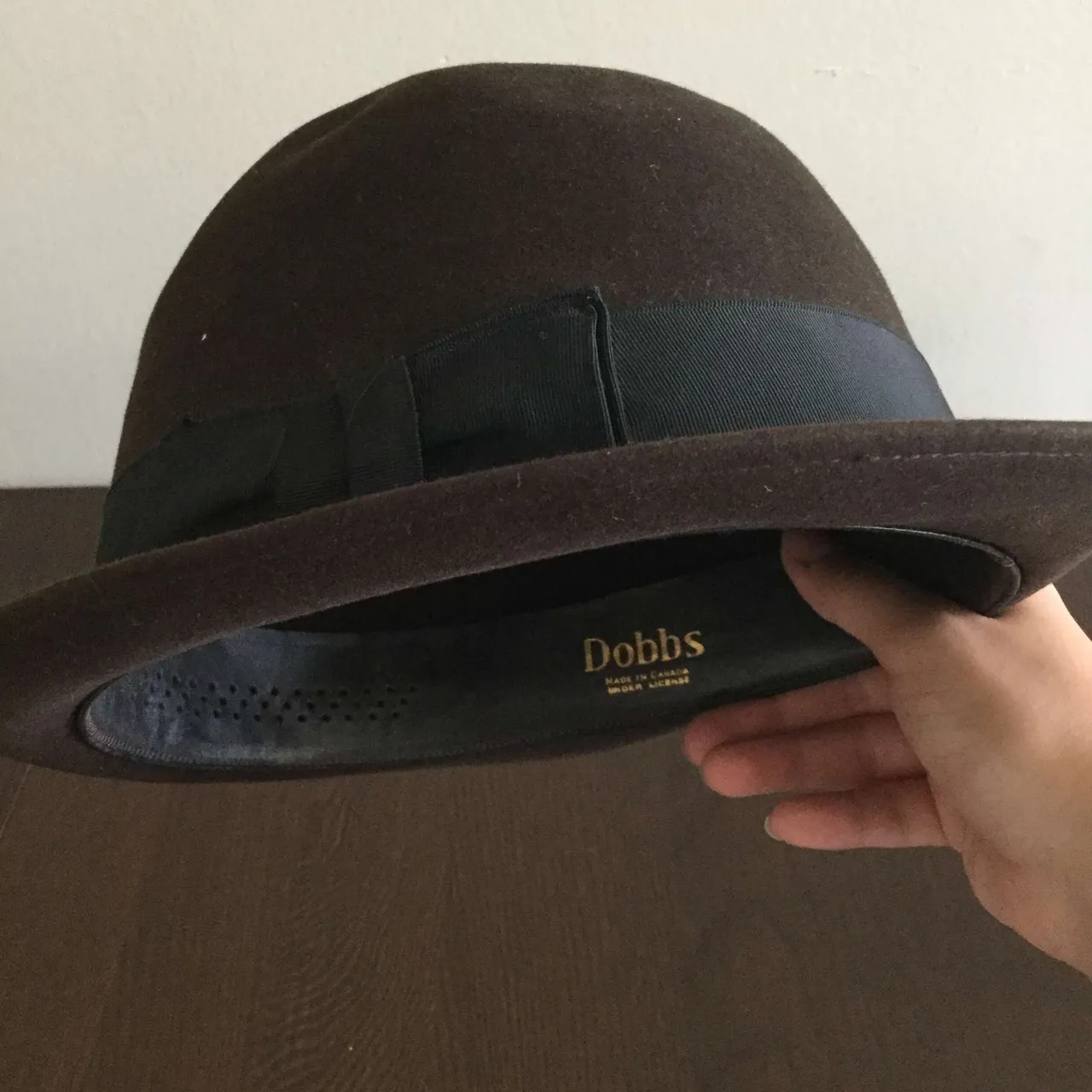 Beautiful Vintage Hat. Dobbs - Made in Canada. photo 4