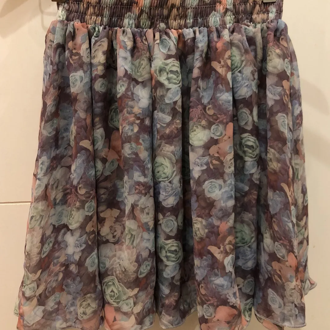American Apparel Floral Chiffon Skirt XS/S photo 1