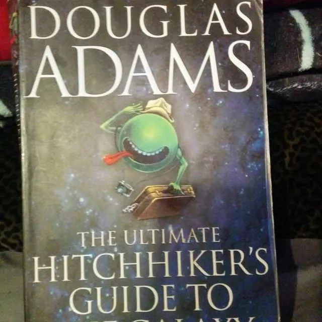 The Ultimate Hitchhikers Guide To The Galaxy photo 1