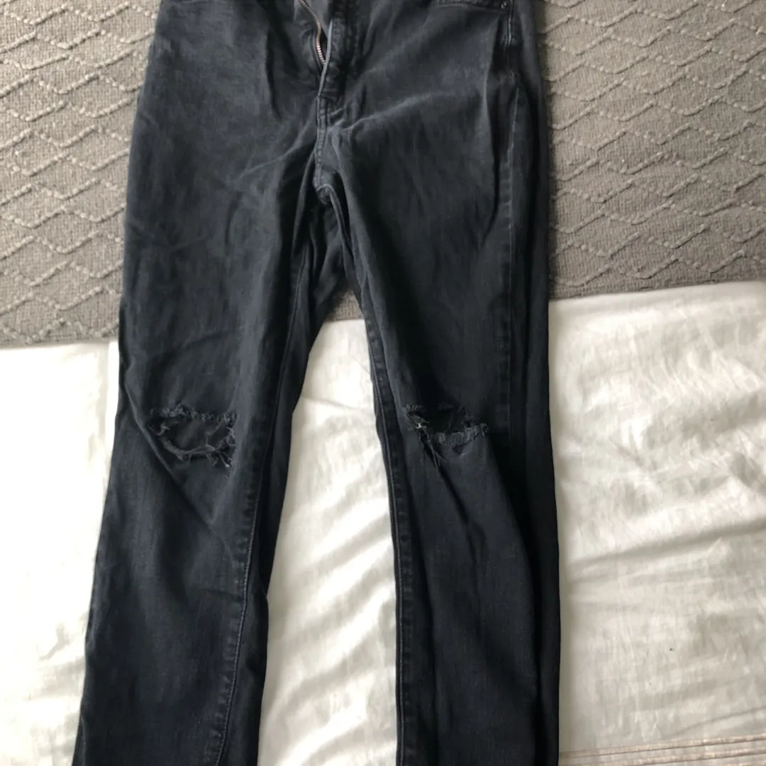 Size 27 Black Jeans photo 1