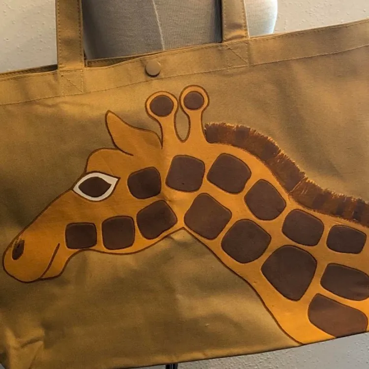 totally cute deadstock 1970s canvas with silkscreened giraffe... photo 3
