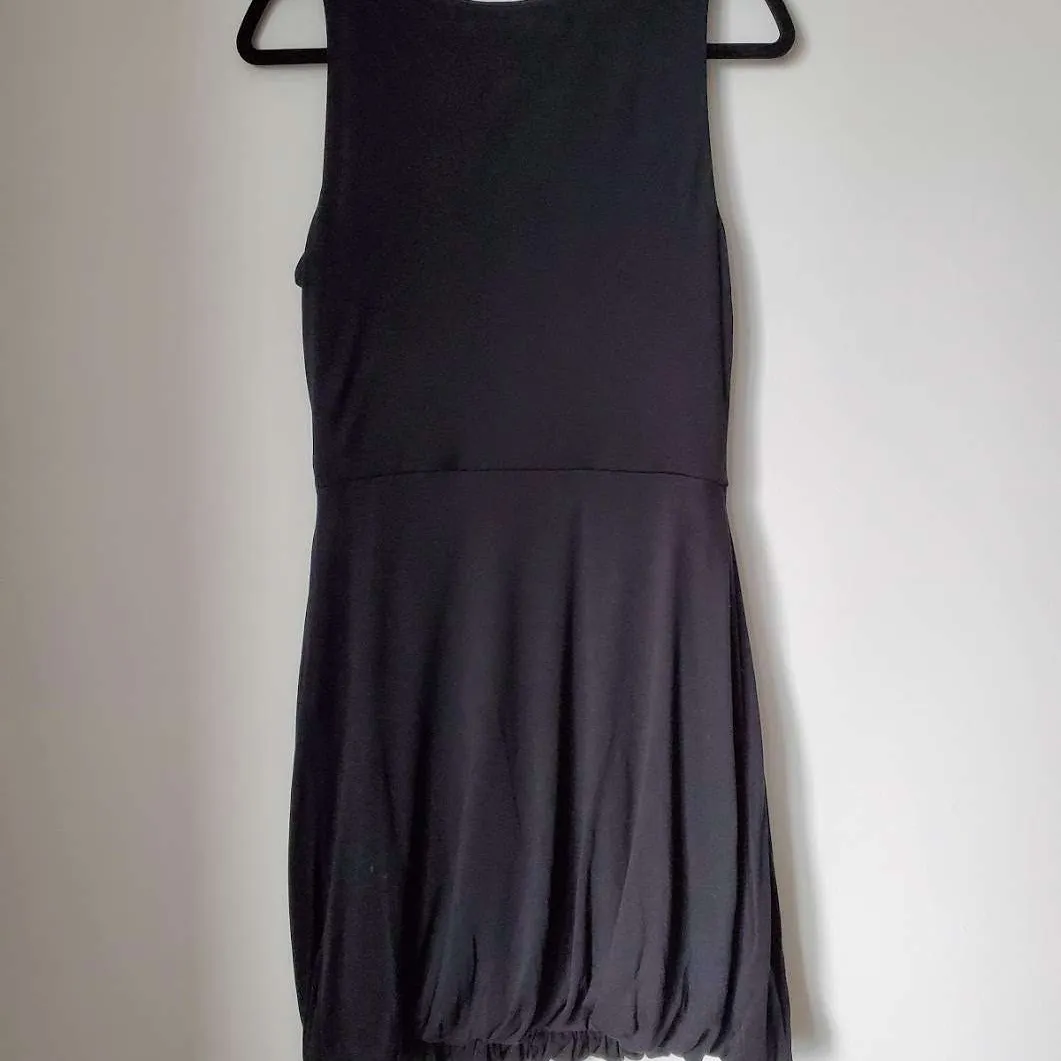Cute Black BCBG Sleeveles Dress that can be Dressed Up or Down photo 3