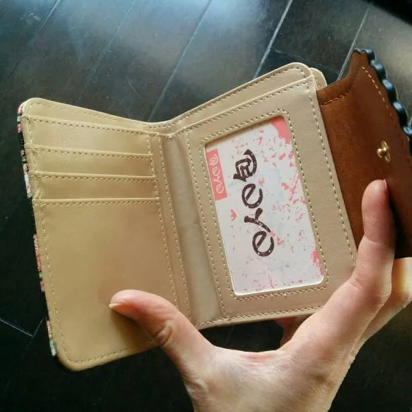 Wallet - Brand New photo 3