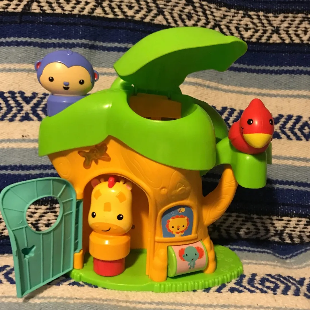 Fisher Price Silly Safari Musical Discovery Treehouse photo 1