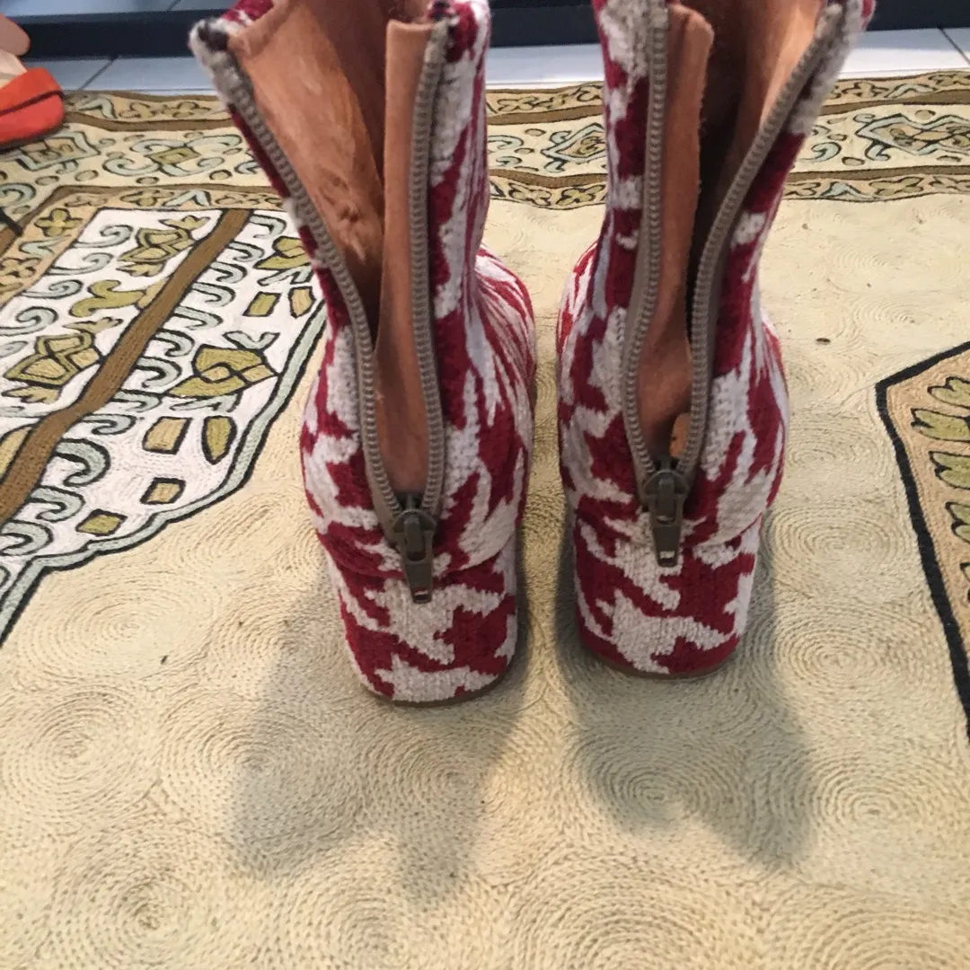 Size 7 Free People Boots photo 4