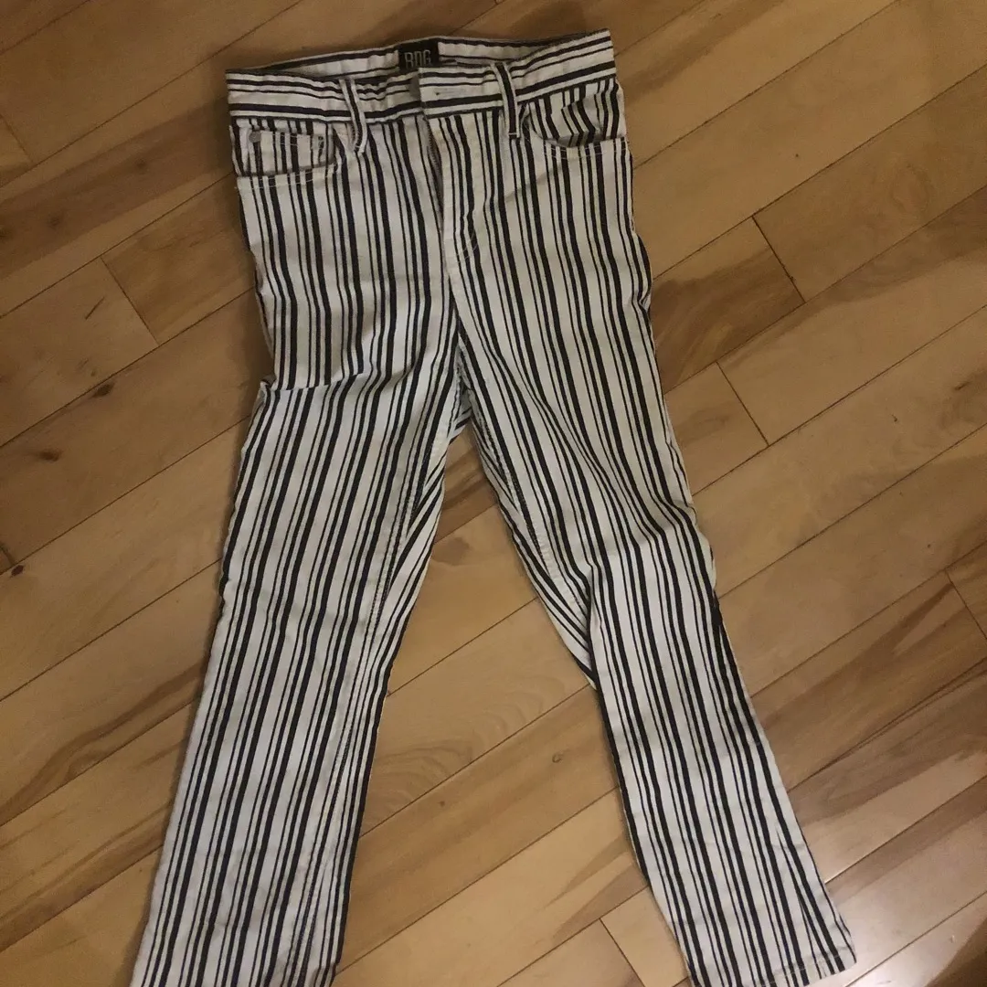 Urban Outfitters Striped White Jeans (size 24) photo 1