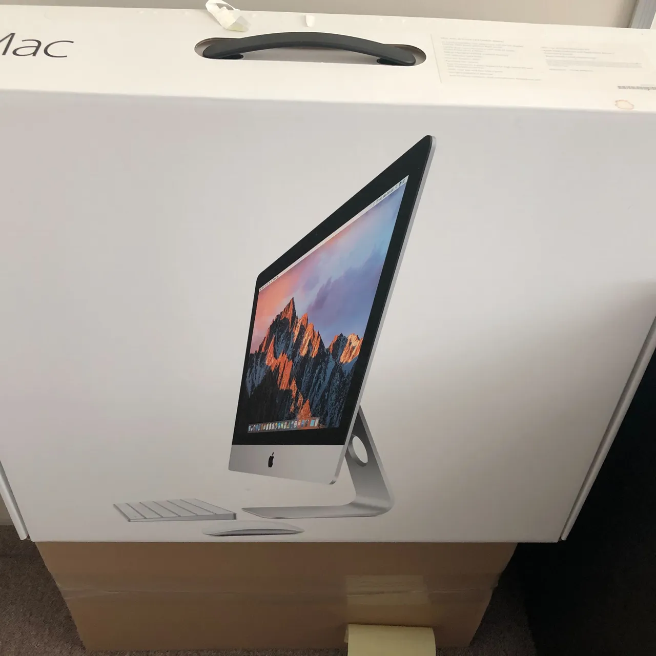 iMac (2015) photo 1