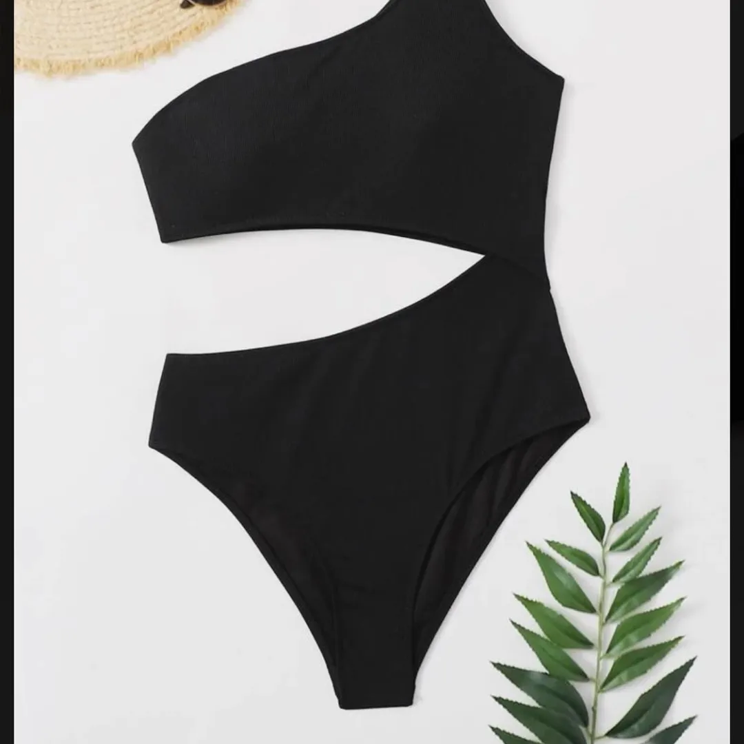 Black Shein Swimsuit photo 8