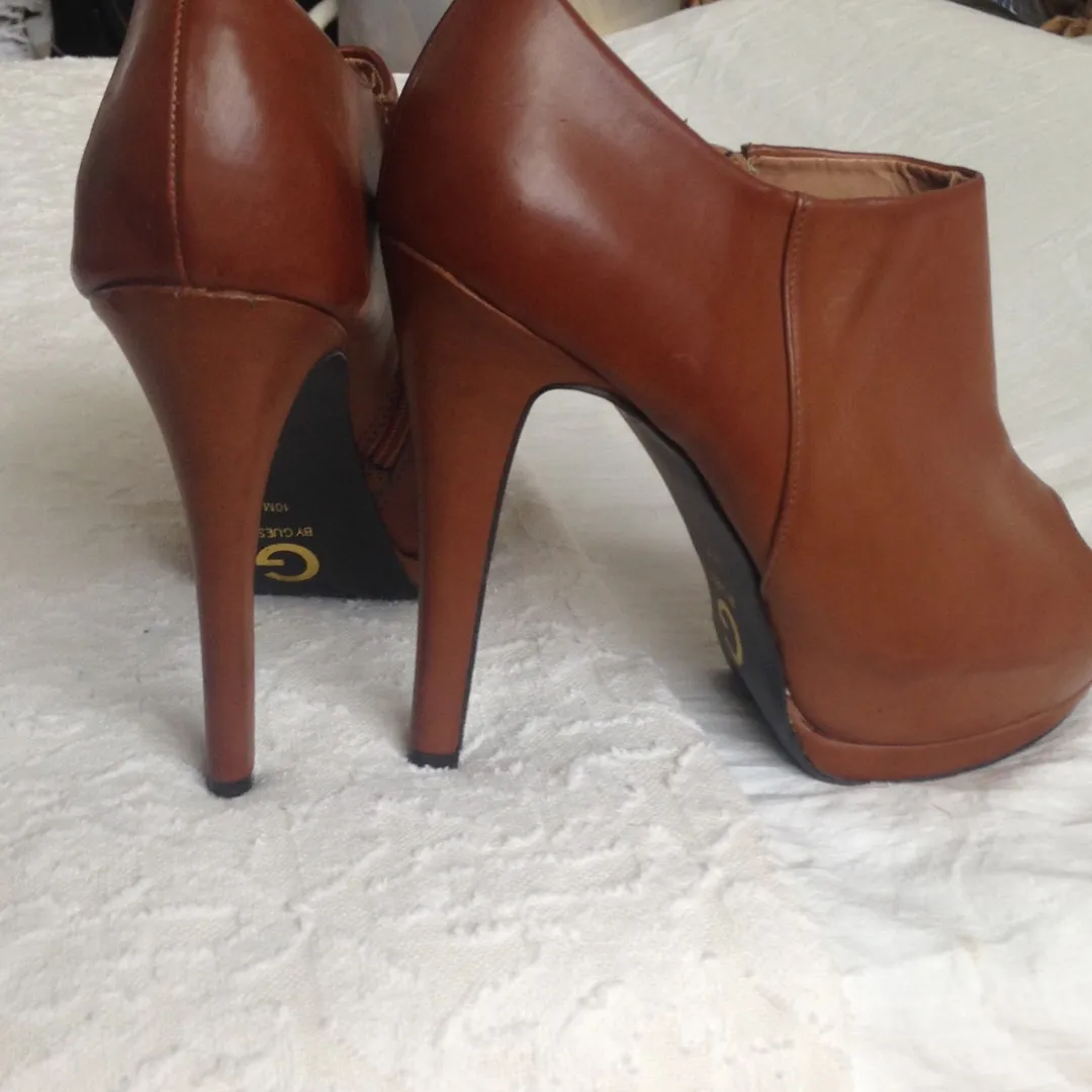 Brand New Guess Booties Size 10 photo 4